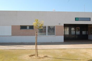 EL ALCALDE MUESTRA SU SATISFACCIÓN POR LA AMPLIACIÓN DEL CEIP LOS CERCADILLOS A TRAVÉS DEL PLAN OLA