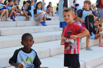 MÁS DE 100 NIÑOS DE ALCALÁ HAN PARTICIPADO  HOY EN UNA ACTIVIDAD PARA EL FOMENTO DE LA TOLERANCIA  Y LAS DIFERENTES CULTURAS