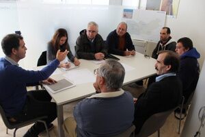 ALUMNOS DEL PLAN URBAN PONEN A PUNTO LA SEDE DE LA AVV SAN MIGUEL-EL CASTILLO