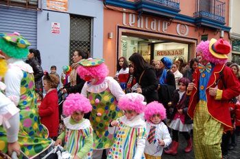 ACTUACIONES Y DESFILES DE CARNAVAL, VISITAS PATRIMONIALES AL CASTILLO Y LOS MOLINOS, Y ACTIVIDADES POR EL DÍA DE LA MUJER ESTA SEMANA