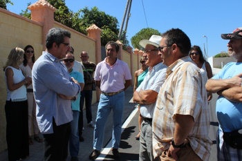 LA PRIMERA BARRIADA DE ALCALÁ CON ALUMBRADO PÚBLICO LEDs