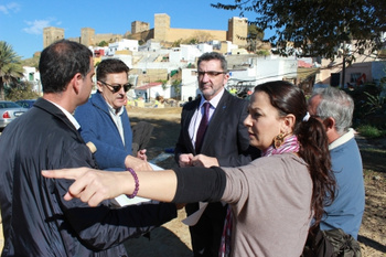 EL BARRIO DE SAN MIGUEL-EL CASTILLO CONTARÁ  CON PISTAS DEPORTIVAS Y UN PARQUE INFANTIL