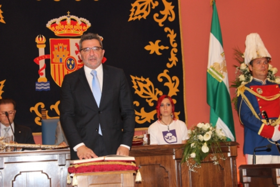 ANTONIO GUTIÉRREZ LIMONES ELEGIDO  COMO ALCALDE DE ALCALÁ DE GUADAÍRA