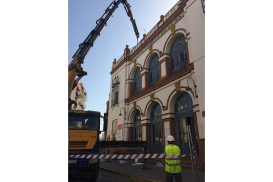 CONTINÚAN A BUEN RITMO LAS OBRAS DE REMODELACIÓN DEL TEATRO GUTIÉRREZ DE ALBA EJECUTADAS CON MÁS DE 100.000 EUROS DEL PLAN SUPERA