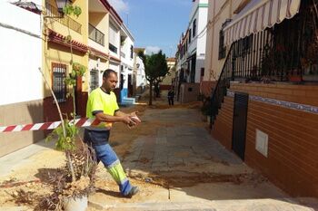 REURBANIZACIÓN COMPLETA DE ALGUNAS CALLES DE LA BARRIADA DE PABLO SEXTO