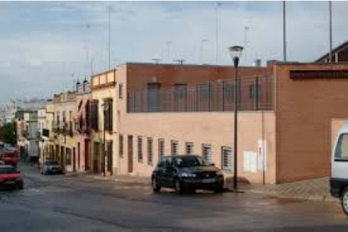 EL EDIFICIO DEL DISTRITO CENTRO-OESTE ACOGERÁ LA SEDE DE LA ASOCIACIÓN SAN MATEO-SILOS- ZACATÍN