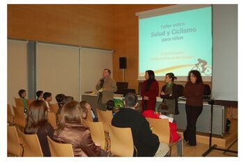 LA FUNDACIÓN ALCALÁ INNOVA DESARROLLA EL PROGRAMA ALIMENTACIÓN   ACTIVIDAD FÍSICA = SALUD