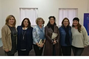 ENCUENTRO LITERARIO EN LA BIBLIOTECA CON LA ESCRITORA EVA DÍAZ PÉREZ