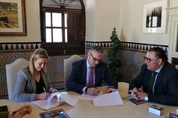 EL AYUNTAMIENTO REFUERZA LA COLABORACIÓN CON EL CONSEJO DE HERMANDADES Y COFRADÍAS