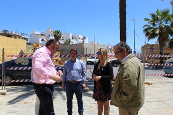 EL AYUNTAMIENTO ORDENARÁ EL ESPACIO PARA LA SEGURIDAD VIALTRAS LA DEMOLICIÓN Y LIMPIEZA DEL TERRENO DE LA ANTIGUA CASETILLA DE ADIF