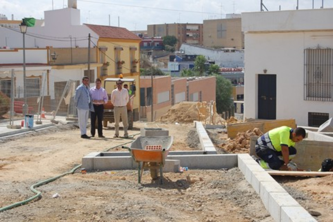 MEJORA DE LA ILUMINACIÓN, EL SANEAMIENTO Y LA PAVIMENTACIÓN EN FÉLIX RODRÍGUEZ DE LA FUENTE Y SU ENTORNO