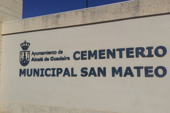 EL CEMENTERIO MUNICIPAL DE SAN MATEO A PUNTO PARA EL DÍA DE LOS DIFUNTOS