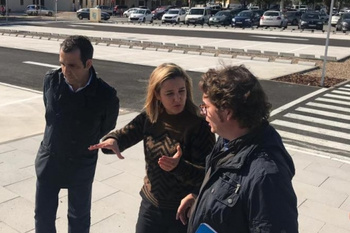 ABRE LA AMPLIACIÓN DEL PARKING JUNTO A PARQUE HERMANOS MACHADO, EN LA ZONA NORTE DE LA CIUDAD