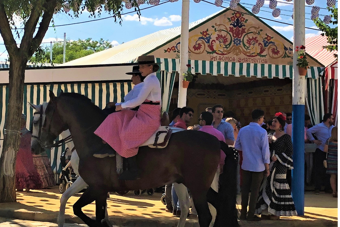 El Ayuntamiento ultima el montaje del real de la Feria 2019 que este sábado acoge el pregón de Jesús Gómez