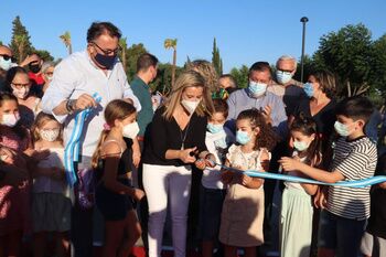 El parque Hermanos Machado abre al público totalmente regenerado con zonas verdes y espacios deportivos e infantiles