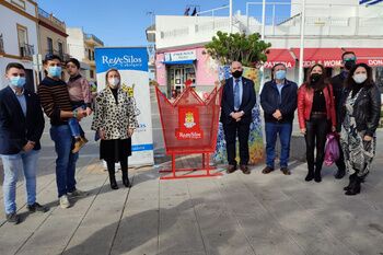 Los contenedores solidarios de la Cabalgata Reyes Silos ayudarán a combatir la enfermedad del pequeño Álvaro