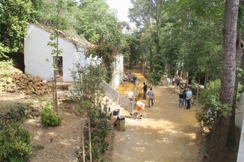 La recuperación de la Casa del Guarda creará un punto de ocio y restauración con terrazas sobre el río Guadaíra y el Molino de Oromana