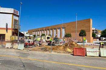 Las obras de la nueva rotonda obligan al corte de la avenida Tren de los Panaderos, que abrirá al tráfico el 1 de septiembre