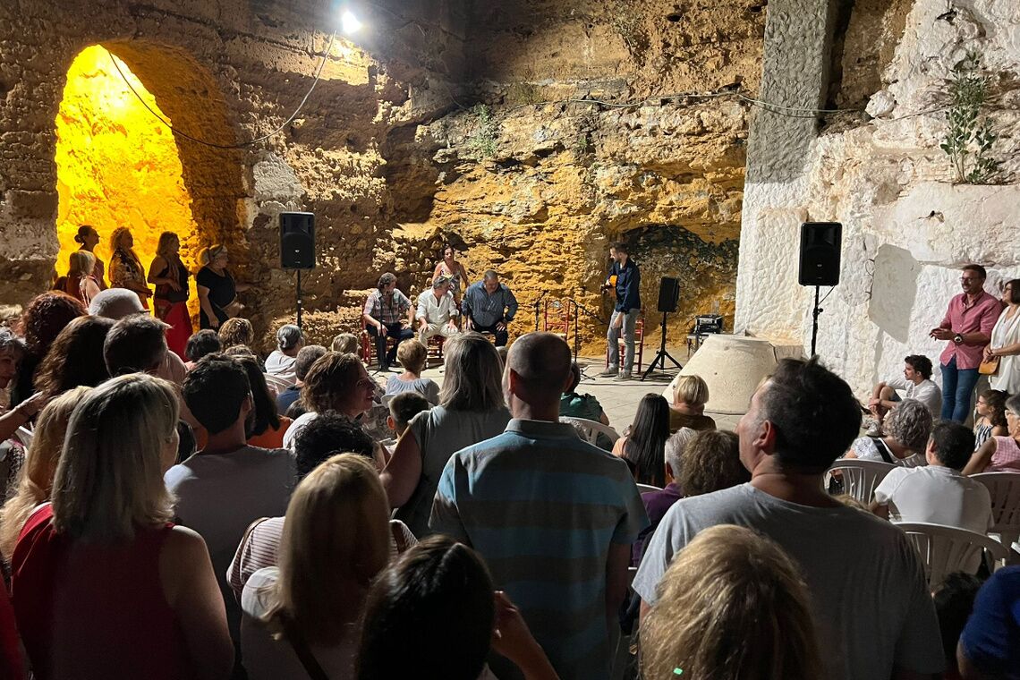 Flamenco, música, danza contemporánea y cuentacuentos en el barrio del Castillo para la Noche de San Miguel