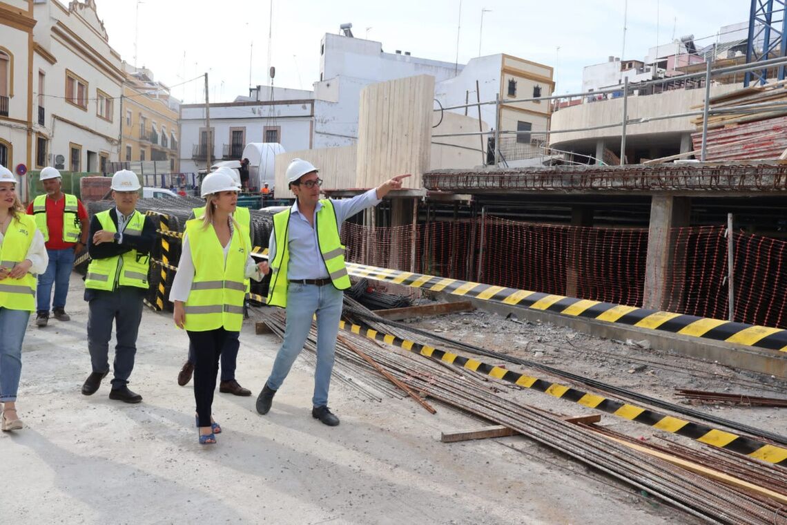 Avanzan a un buen ritmo las obras de la Casa de la Juventud y la reurbanización de todo el entorno