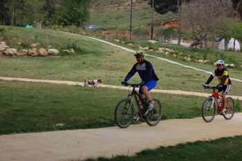 ARREGLO DEL CAMINO PÚBLICO CUESTA CARRETILLA, UNO DE LOS MÁS LARGOS Y TRANSITADOS, ESPECIALMENTE EN BICICLETA