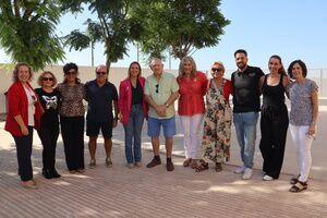 La alcaldesa destaca el papel de los mayores como ciudadanos plenamente activos en nuestra sociedad