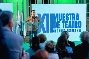 La XII Muestra de Teatro “Cesáreo Estébanez” continúa cosechando un gran éxito de público con sus representaciones en el Teatro Gutiérrez de Alba